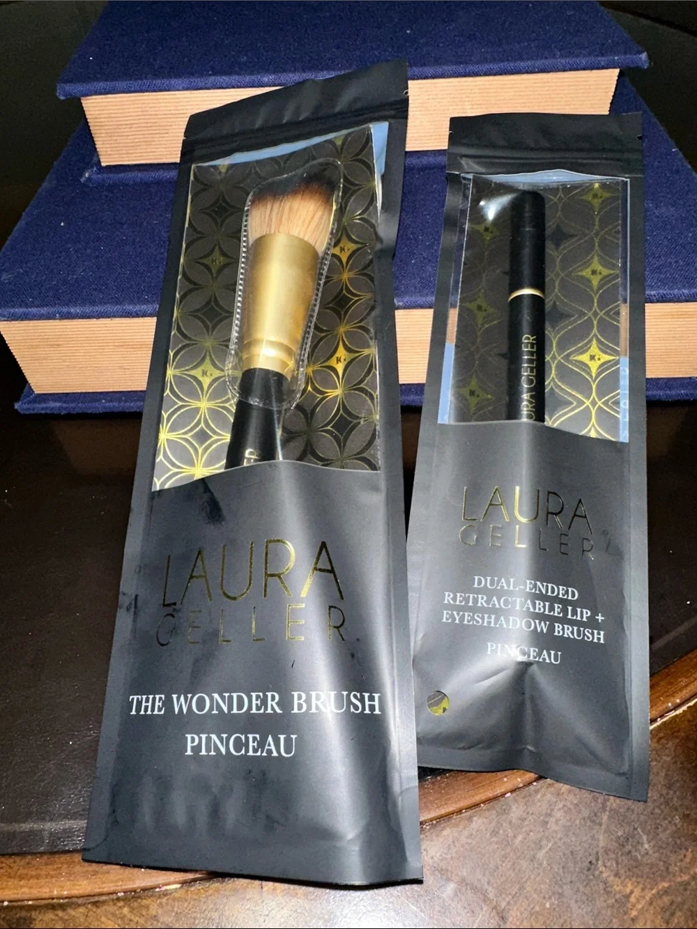 Laura Geller Black and Gold Retractable Makeup Brush Set